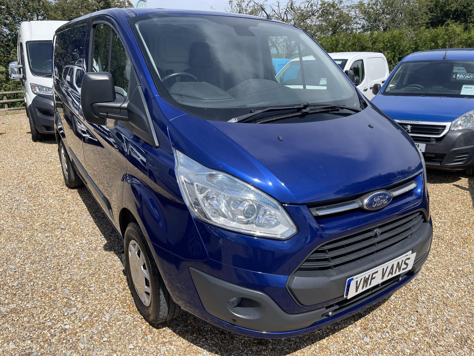 Ford Transit Custom 2.2 TDCi 290 Trend Panel Van 5dr Diesel Manual L1 H1 (186 g/km, 123 bhp)